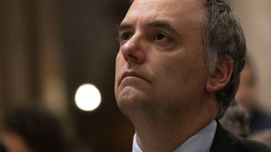 Trips, wealth and property – The judicial cases closing in on Manuel Adorni