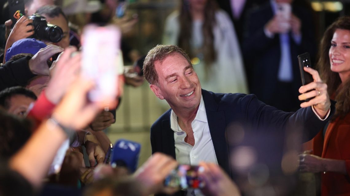 Milei elige al político vitalicio Santilli para liderar su gabinete después del escándalo