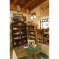 GIN, AROMAS Y PUROS: EL SECRETO MEJOR GUARDADO DE SANTA ROSA DE CALAMUCHITA