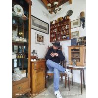 GIN, AROMAS Y PUROS: EL SECRETO MEJOR GUARDADO DE SANTA ROSA DE CALAMUCHITA