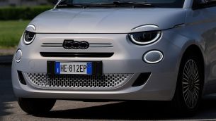 Así es el nuevo Fiat 500 descapotable