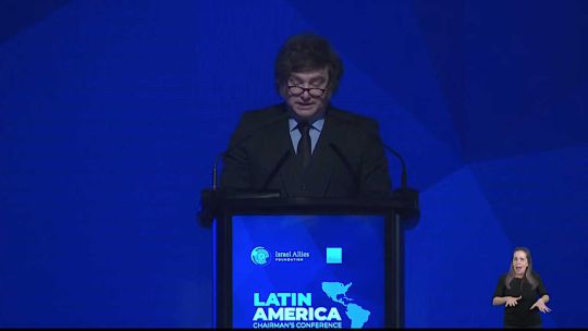 Milei participa del homenaje a los Policías Federales Caídos en el Cumplimiento del Deber 