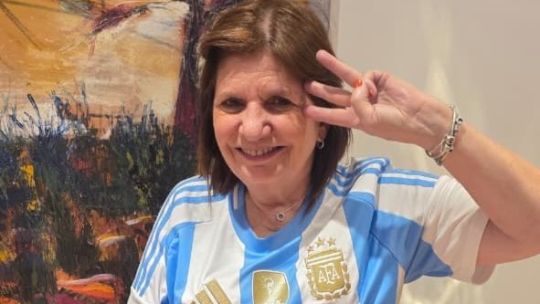 Bullrich continúa con su cábala de contabilizar los goles de la Selección