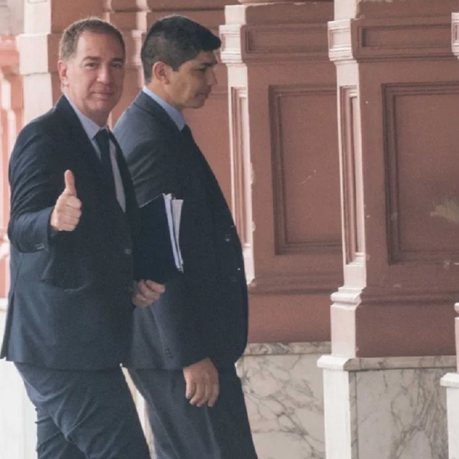 Diego Santilli dijo que Manuel Adorni estaba “anímicamente destruido” |  Perfil