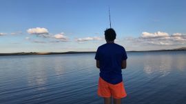 Los pescadores deportivos siguen de cerca el tratamiento del proyecto, con la expectativa de que, después de varios años de restricciones, el Dique Paso de las Piedras pueda ampliar sus espacios habilitados y convertirse en un destino con más zonas de pesca.
