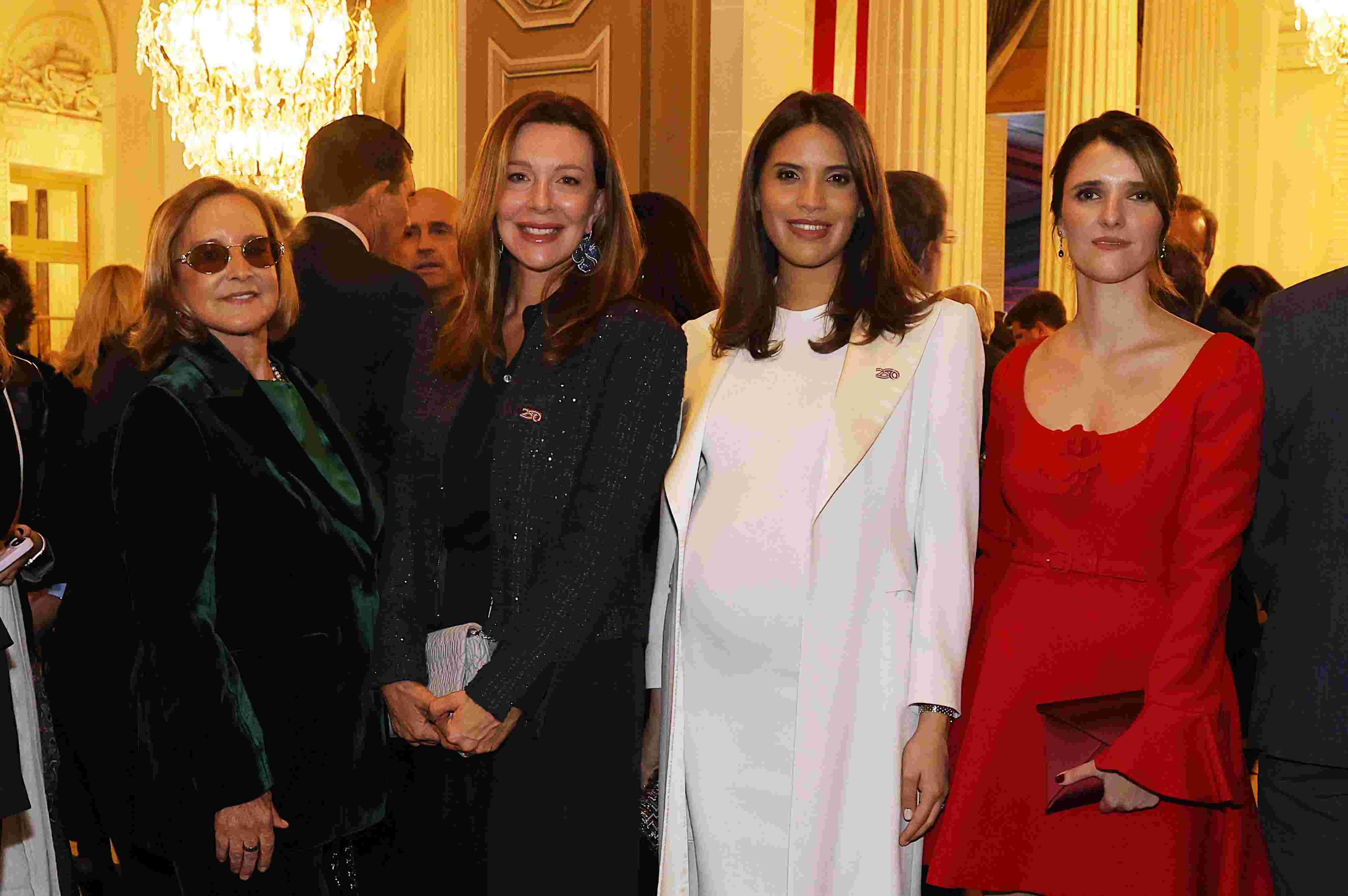 (De izq. a der.) Teresa de Bulgheroni, su nuera Nunzia Locatelli, Taína de Neuss, y Connie de Neuss.