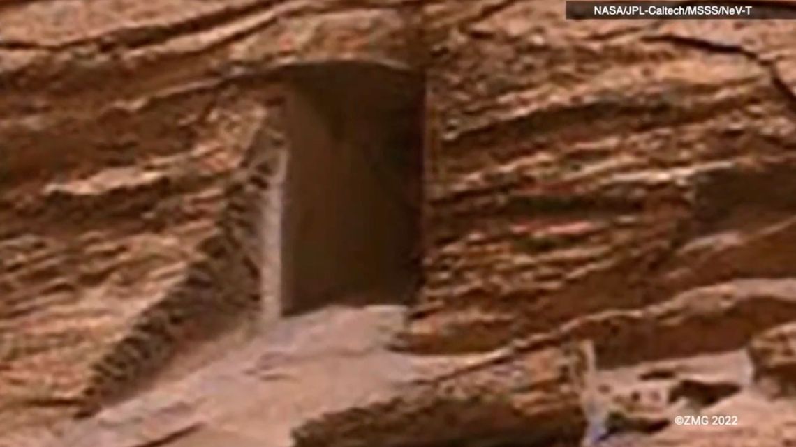 El rover Curiosity de la NASA capturó una extraña formación tallada en Marte y generó teorías conspirativas extraterrestres