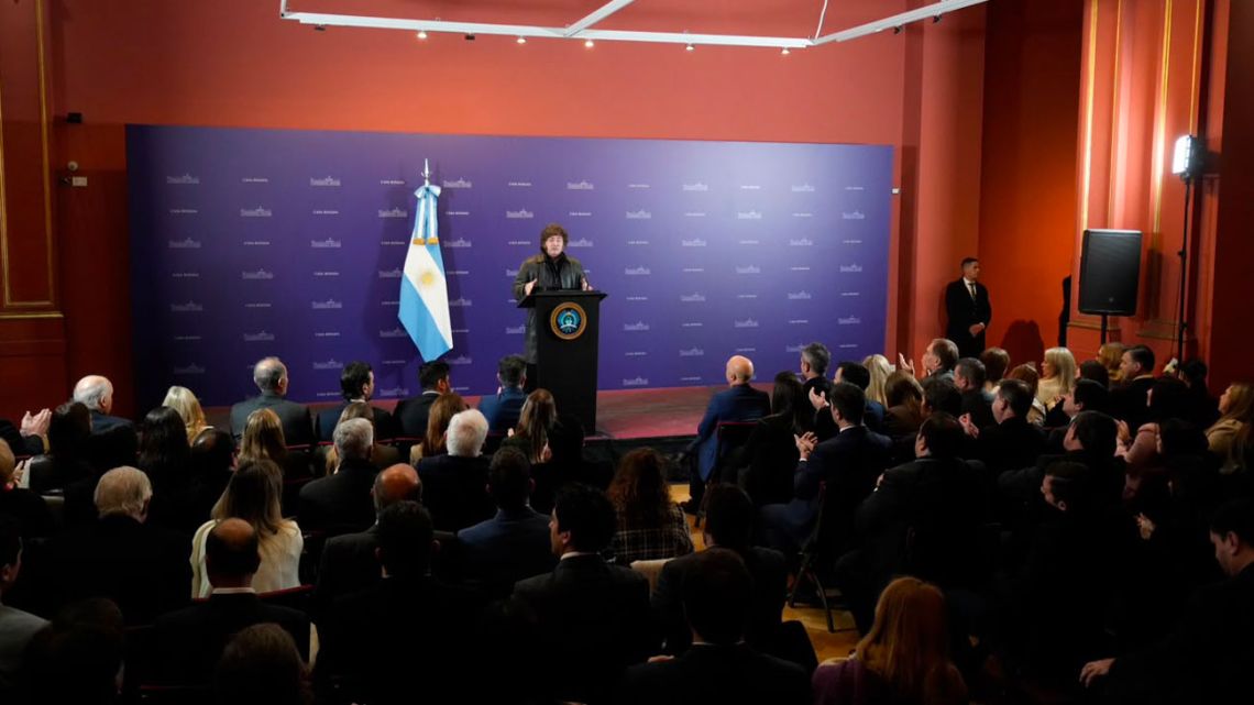 Milei estrena a Santilli ante los legisladores y marca la cancha para la "batalla cultural"