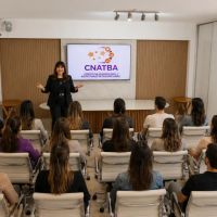 “A la numerología, la astrología y el tarot hay que estudiarlos de manera conjunta”