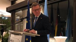 Johann Wadephul durante el encuentro organizado por la Embajada de Alemania en Argentina