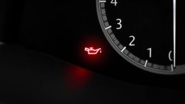 ¿Qué significa esta luz en el tablero? El aviso que nunca deberías ignorar para evitar una rotura del motor