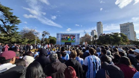 Argentina vs. Cabo Verde: dónde ver el partido en pantalla gigante y las propuestas gratuitas que organiza la Ciudad