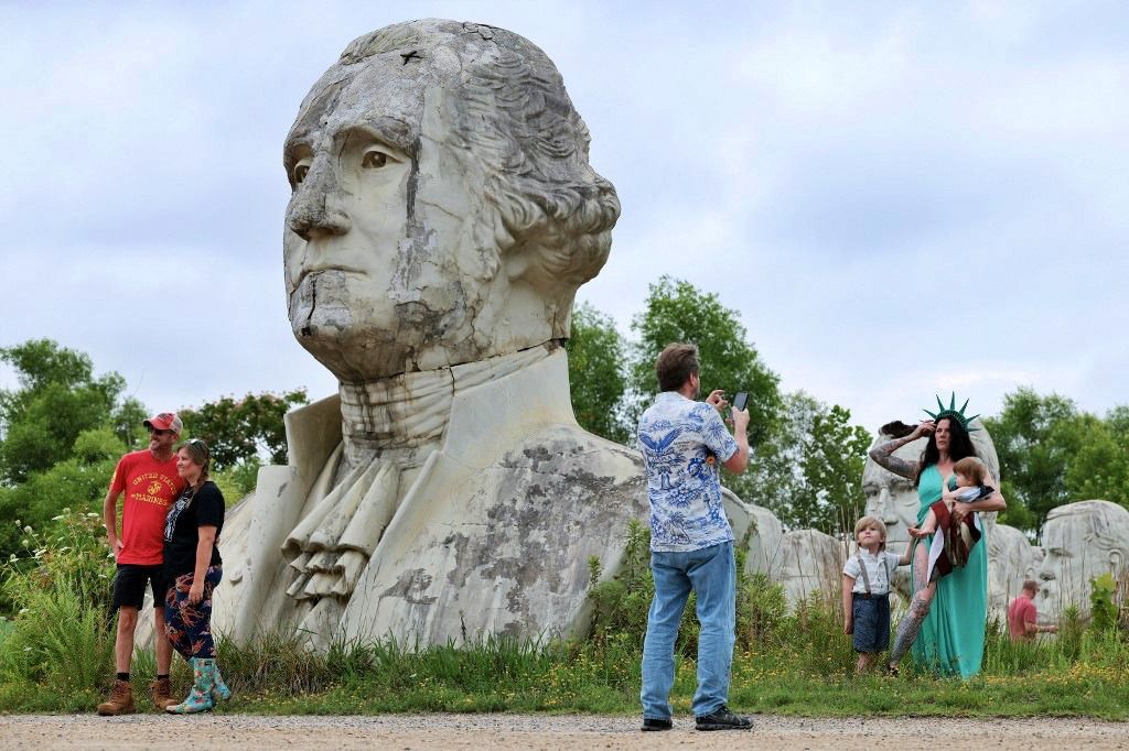 George Washington, el padre de la patria de EE.UU., en The Presidents Heads.