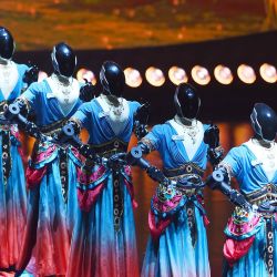 Imagen de una gala para celebrar el 29 aniversario del retorno de Hong Kong a la patria llevándose a cabo en Hong Kong, en el sur de China. | Foto:Xinhua/Chen Duo