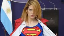 Lilia Lemoine se sumó al debate detrás de Supergirl