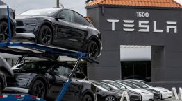 Tesla Posts Record Deliveries