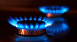 Gas