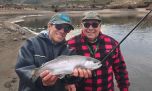 Invierno en Dina Huapi: un paraíso patagónico para pescar truchas y disfrutar en familia