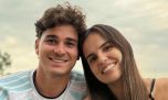 Entramos a la cocina de Julián Álvarez y Emilia Ferrero: espacio integrado, muebles torre y una isla