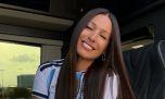 Pampita volvió a innovar y le dio un giro fashionista chic a la camiseta argentina