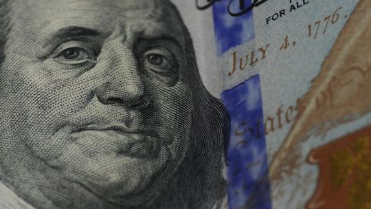 dólar