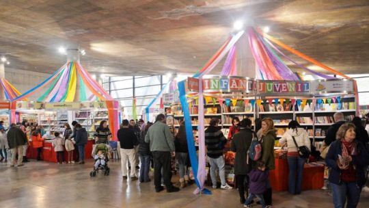 "Los niños sí leen": Córdoba celebra una nueva edición de la Feria Infantil del Libro