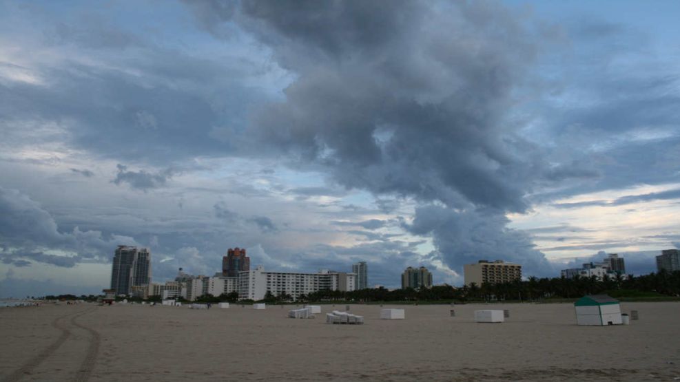 Alerta por tormenta eléctrica en miami a la hora del partido de argentina 03072026