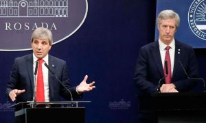 040726_luis_toto_caputo_bausili_cedoc_g