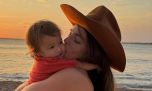 Calu Rivero y su hija Bee brillaron con sus abrigos cozy, ideales para combatir el frío