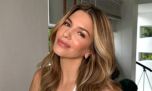 Marcela Kloosterboer cumplió 43 con el look más canchero del invierno: blazer sastrero, jean wide leg y botas en punta