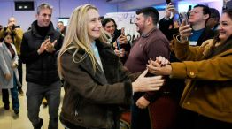 050726_menem_karina_misiones_lla_cedoc_g