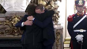 050726_abrazo_milei_adorni_santilli_capturapantalla_g