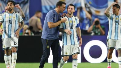 Lionel Scaloni y Lionel Messi en el Mundial 2026