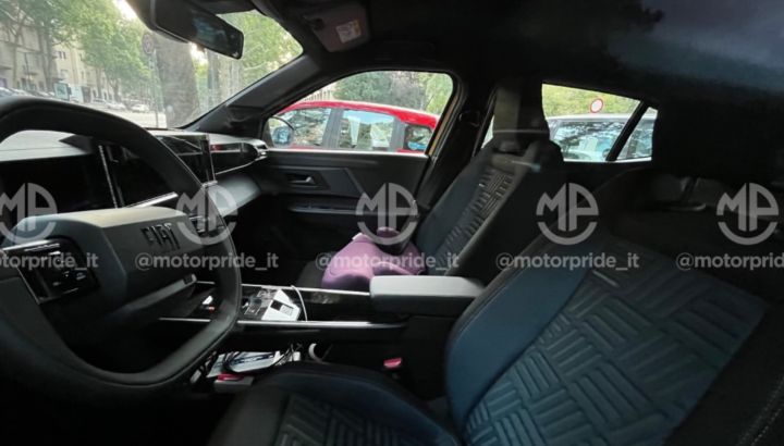 Se filtró el interior del nuevo Fiat Grizzly Fastback: así será la nueva generación del Fastback regional