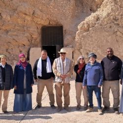 El equipo de investigadores argentinos que está trabajando en Egipto.