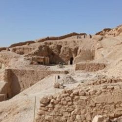 Una de las tumbas descubiertas por los científicos argentinos en Luxor, Egipto.
