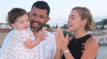 El tierno mini look de Olivia, la hija de Sofía Calzetti y el Kun Agüero, para alentar a la selección