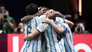 abrazo argentina