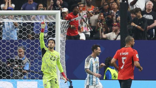 Quién es Mostafa Shobeir: el arquero egipcio que la rompió ante Argentina en el Mundial