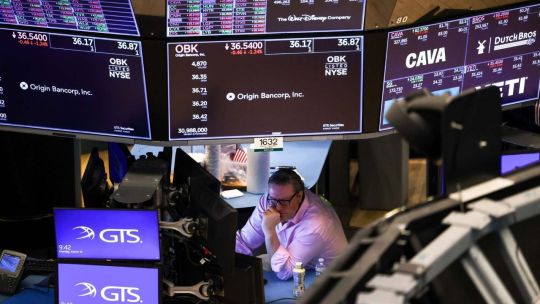 Se acaba la paciencia: los inversores exigen que la inteligencia artificial empiece a dar ganancias