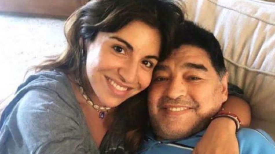 Gianinna Maradona y Diego 