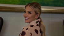 Evangelina Anderson lució una microbikini mundialista desde Marbella