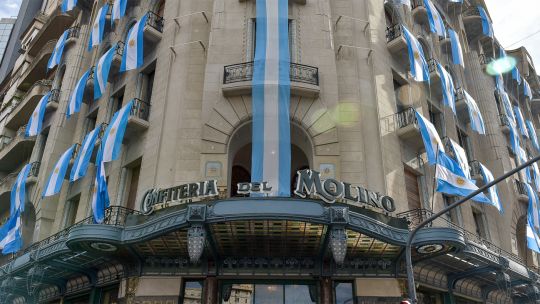 Confitería del Molino: el edificio que cumple 110 años y sigue siendo el gran símbolo de la Belle Époque en Buenos Aires