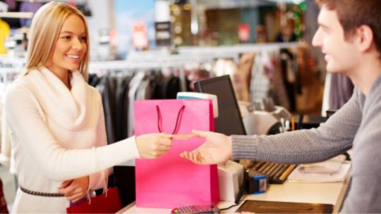 Efecto Scaloneta: los pagos en comercios bajaron hasta un 80% durante el partido de Argentina