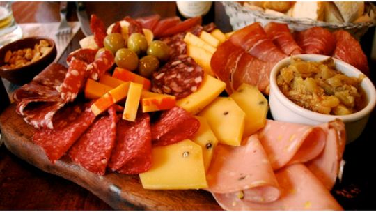 Qué recomiendan los especialistas sobre la ansiedad y la comida en los partidos de la Selección
