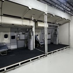 Visita al el Centro de Formación y Entrenamiento de Aerolíneas Argentinas (CEFEPRA), ubicado en Ezeiza.
