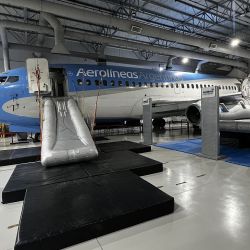Visita al el Centro de Formación y Entrenamiento de Aerolíneas Argentinas (CEFEPRA), ubicado en Ezeiza.