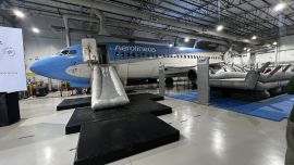 Visita al el Centro de Formación y Entrenamiento de Aerolíneas Argentinas (CEFEPRA), ubicado en Ezeiza.