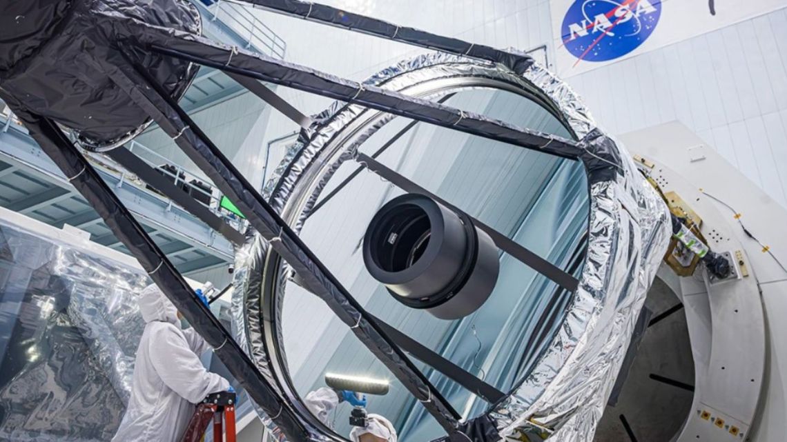 El nuevo "ojo" de la NASA: ultiman detalles para el lanzamiento del telescopio que promete cambiar la visión del cosmos