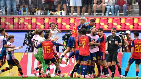España llegó al gol sobre la hora y venció 2-1 a Bélgica: jugará las semifinales del Mundial 2026 contra Francia